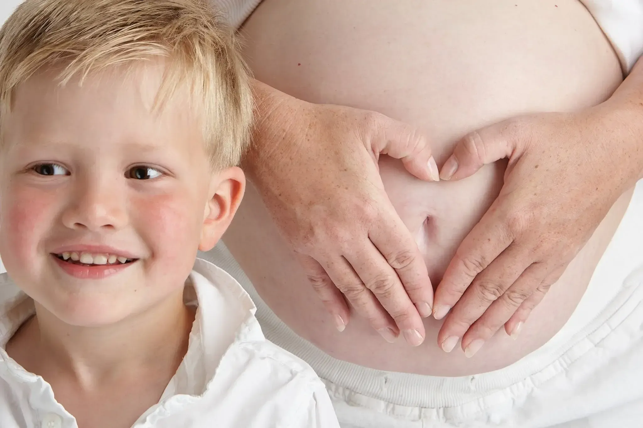 Sacha''s Buikensessie: Een mooie Zwangerschapsfotoshoot in Zoetermeer — foto 1